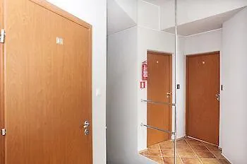 아파트 City Rooms 24 그단스크 폴란드